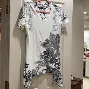 Lady Noiz beautiful top